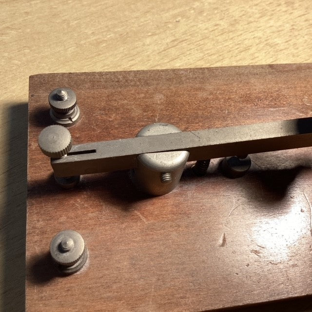 Manipulateur Commande Radio Morse Key Telegraph Army ?