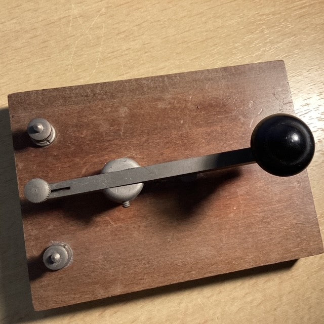 Manipulateur Commande Radio Morse Key Telegraph Army ?