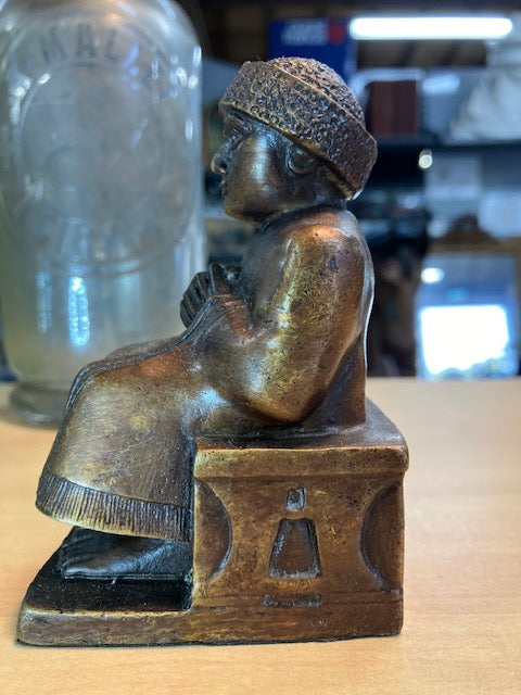 Statue Gudéa  Antiquité Orientale 2120 av JC Bronze