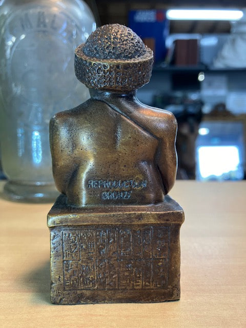Statue Gudéa  Antiquité Orientale 2120 av JC Bronze