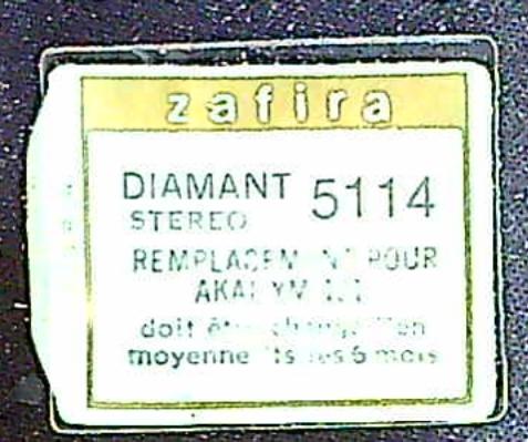 Saphir Diamant Akai YM 121