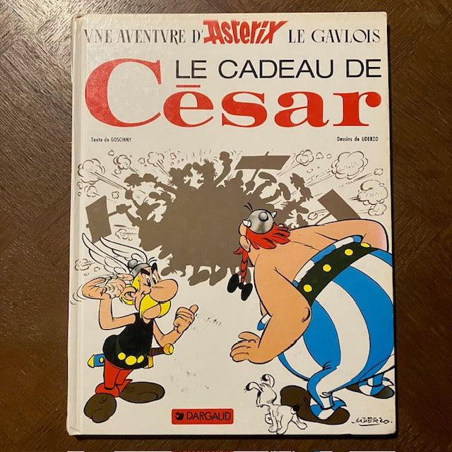 Bande Dessinée, Astérix Le Cadeau De César