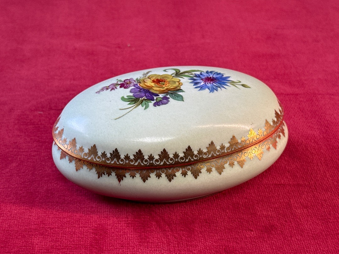 Boite Bonbonnière porcelaine M.f. Nicolas Limoges fleurs