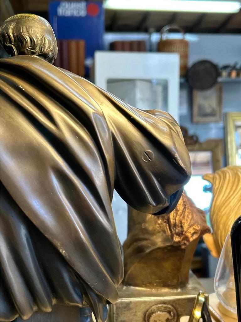 Sculpture en bronze représentant Saint Paul L'apôtre