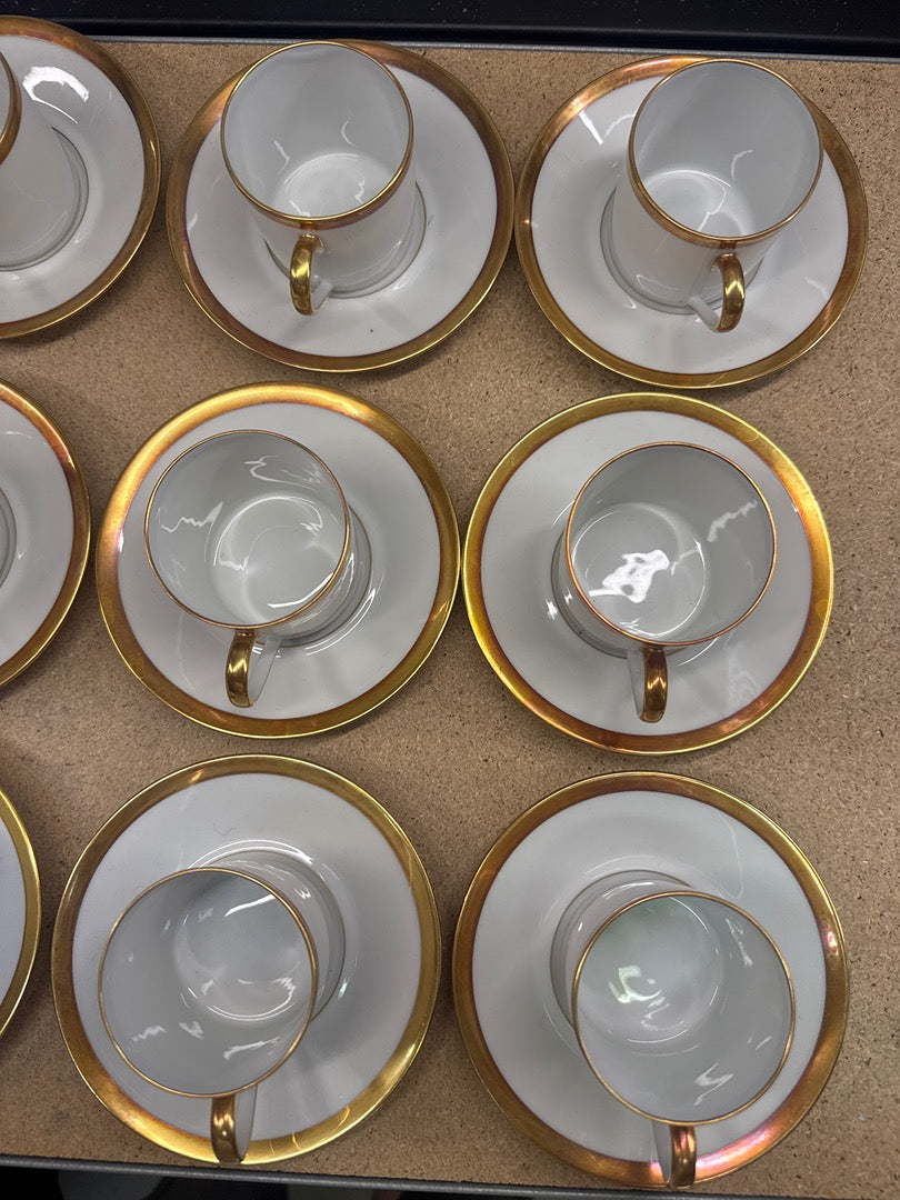 Service café – Ahrenfeldt – Vaisselle – Porcelaine blanche