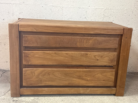 Commode en bois – Meuble de rangement vintage