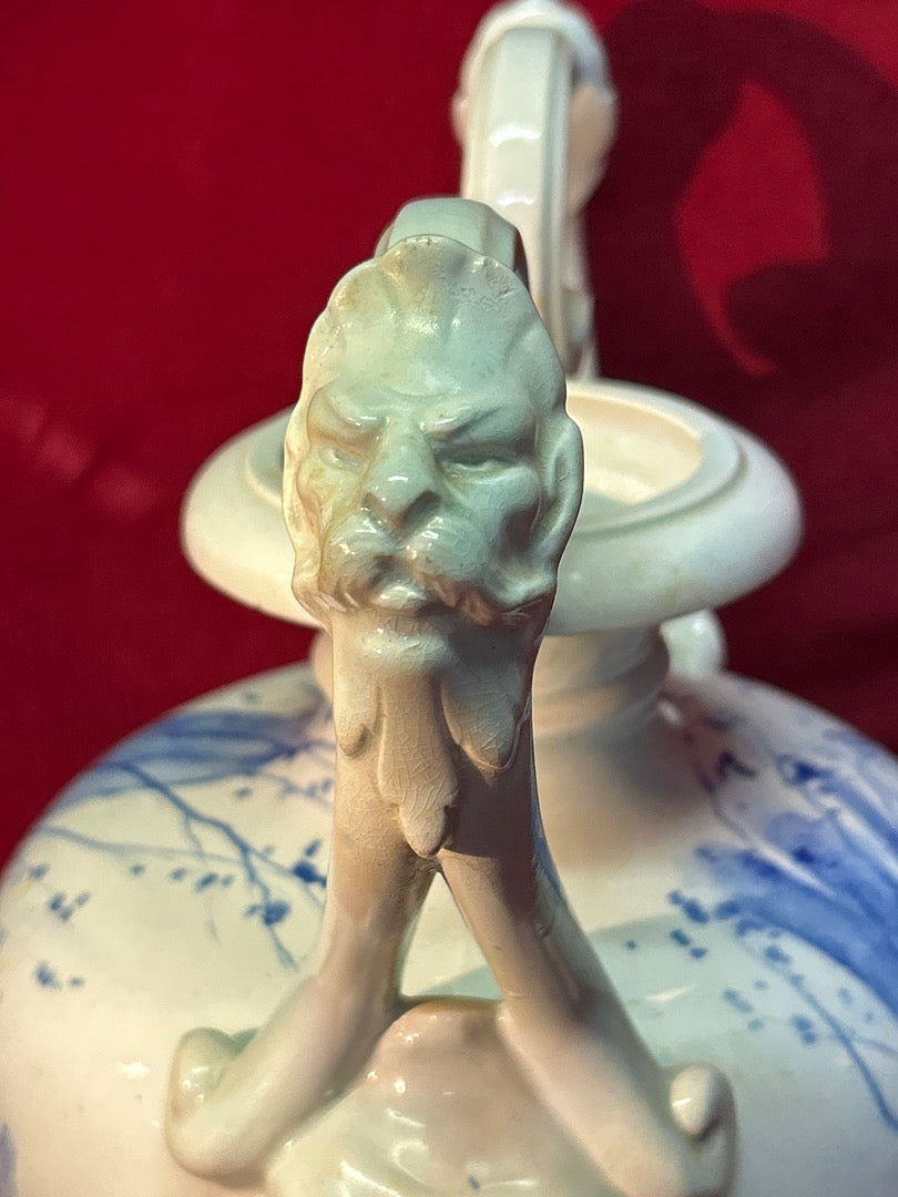 Grand vase en céramique anses visages de Moret-sur-loing