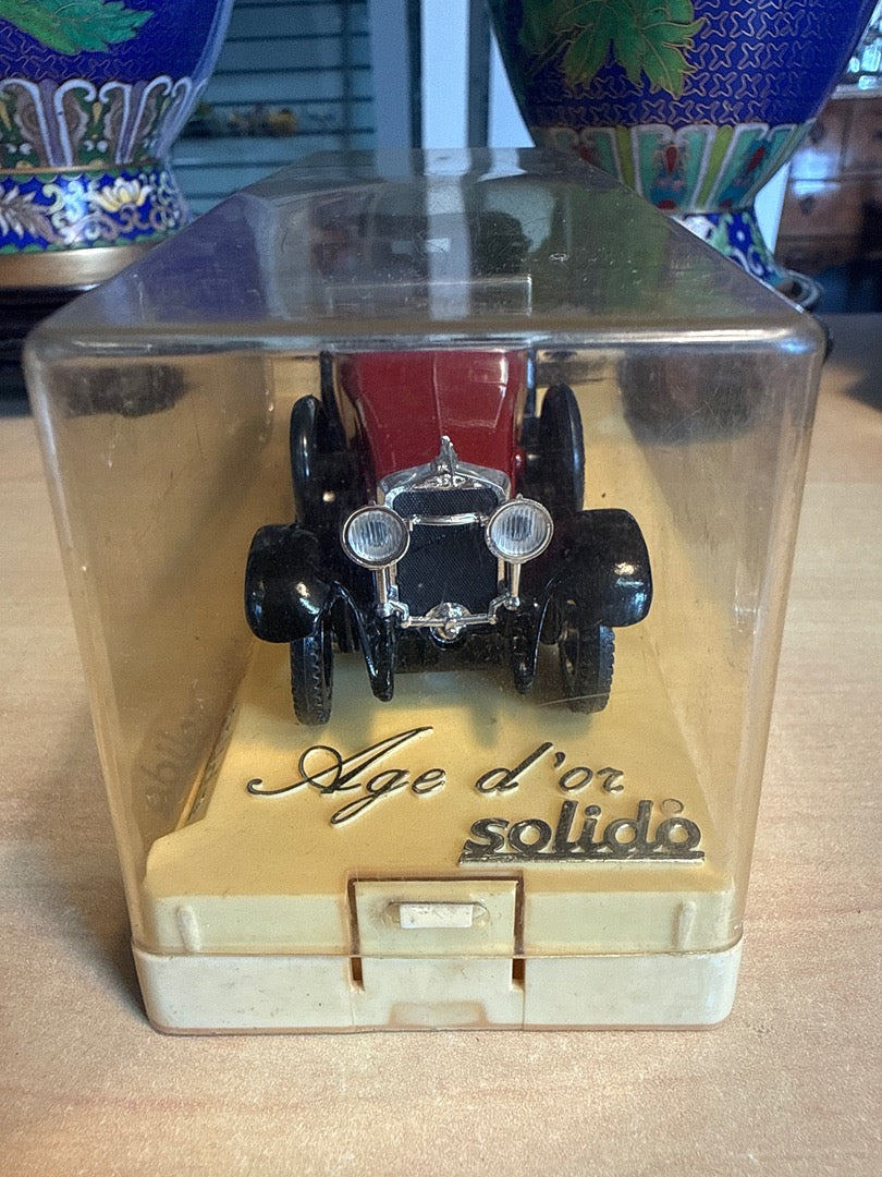 Voiture miniature – Solido – Jouets – Hispano Suiza rouge