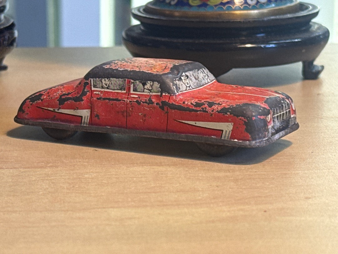 Voiture miniature en tôle – Mettoy – Jouet – Style vintage