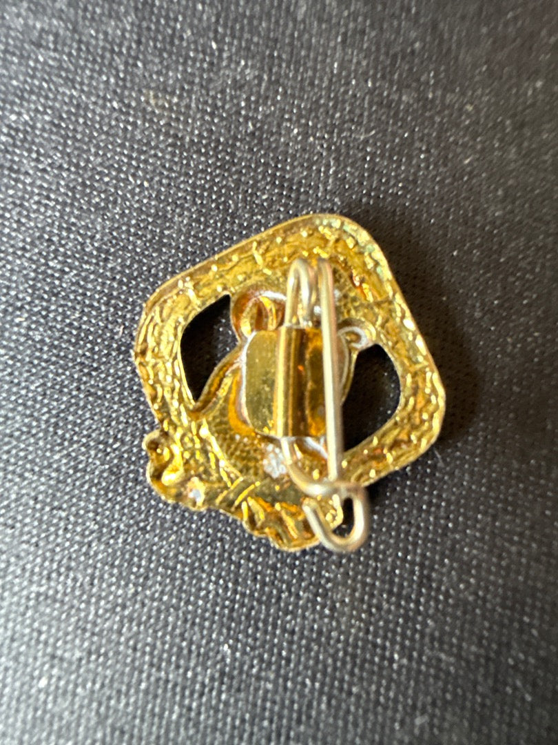 Broche – Monogramme Ddr – Bijoux – Métal doré vintage