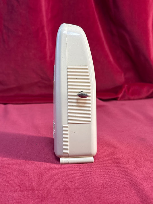 Métronome mécanique Wittner Taktell Piccolo ivoire avec capot