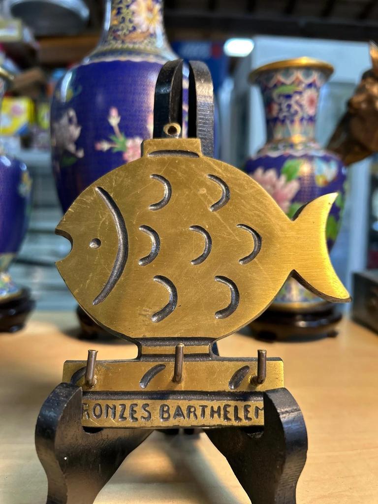Support pour Clés en Bronze Barthelemy représentant un poisson