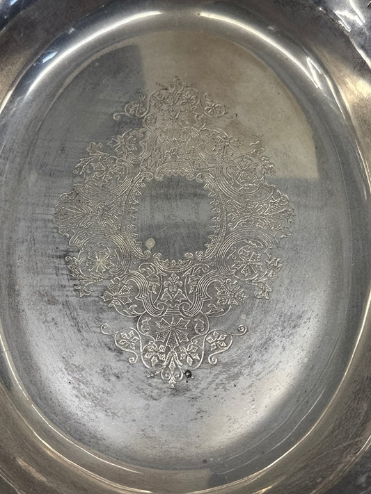 Corbeille – Plat de service – Métal argenté ciselé vintage