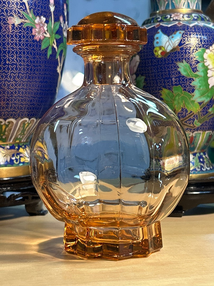 Petite carafe flacon verre facetté