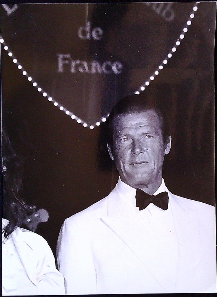 Photo Roger Moore – Cinéma – Portrait vintage