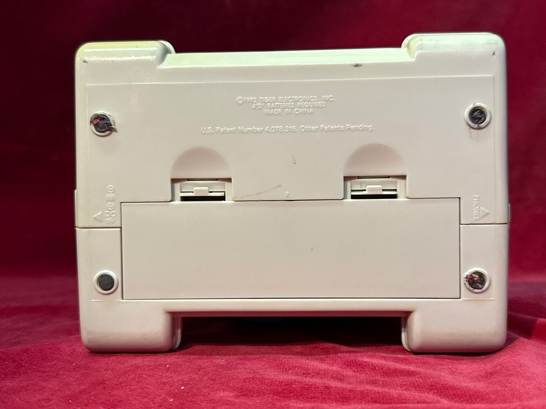 Robot interactif vintage 2-xl Tiger Electronics