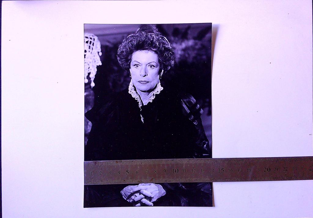 Photographie originale Madeleine Robinson Un adolescent d'autrefois Kipa