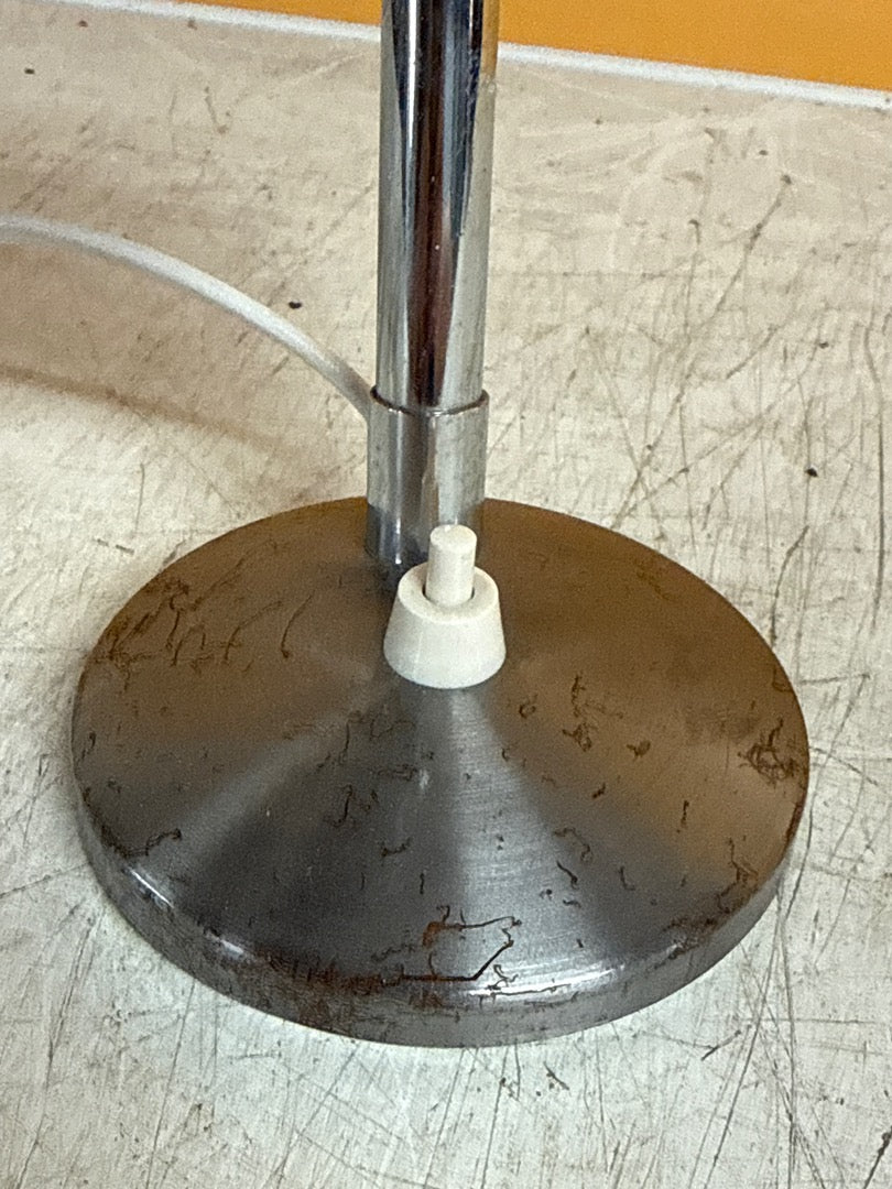 Lampe de bureau – Métal argenté vintage