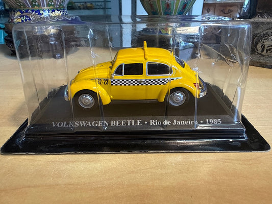 Voiture miniature – Volkswagen Beetle Taxi – Jouets – Rio de Janeiro 1985