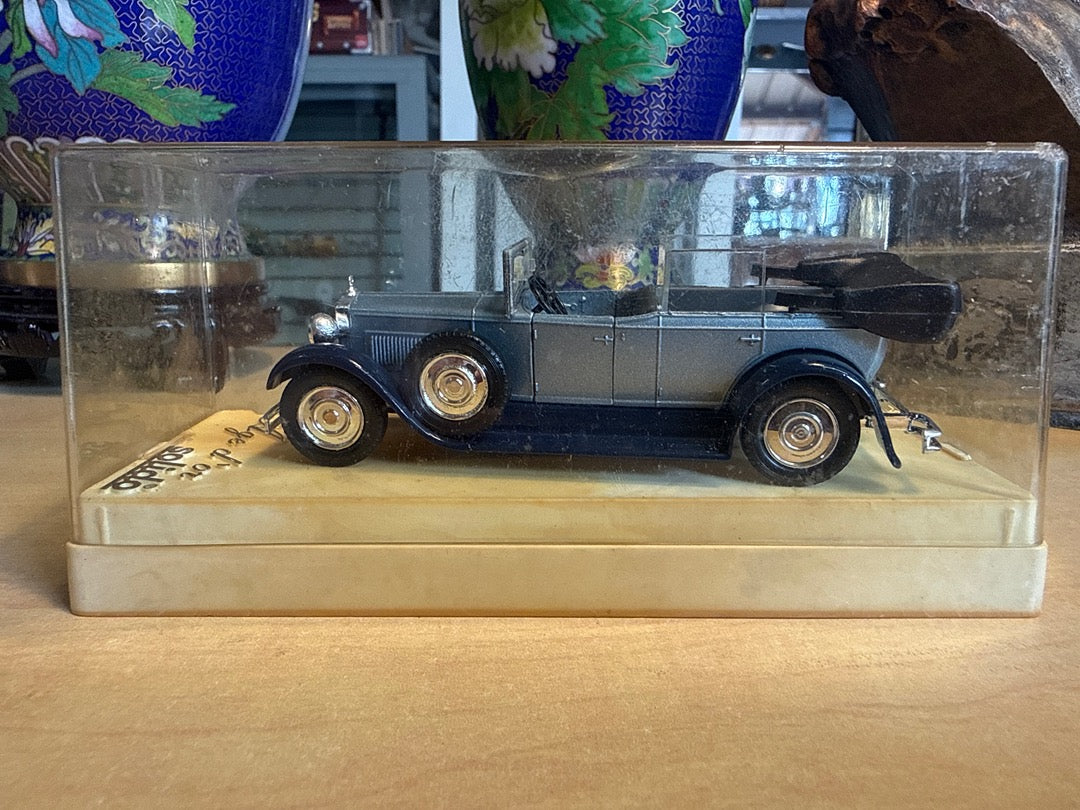 Voiture miniature – Solido Fiat 525 N – Jouet – Âge d'or grise
