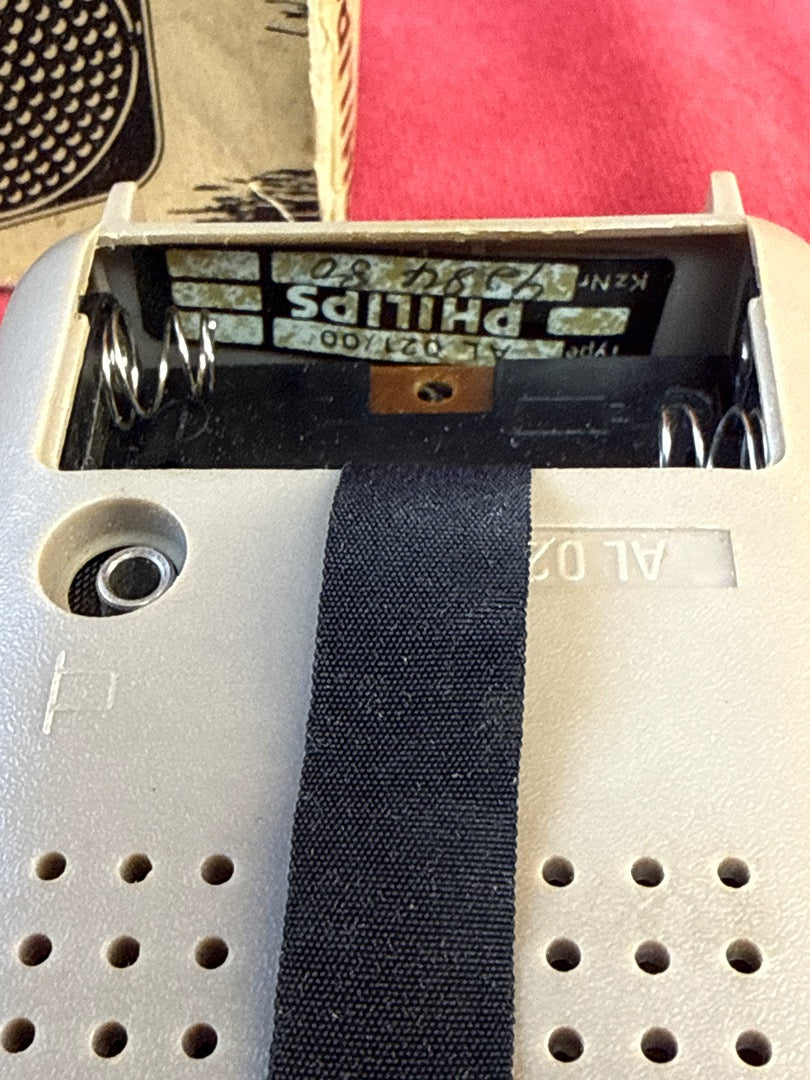 Radio portable vintage Philips Al021 avec boite d'origine