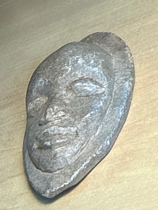 Masque en pierre – Vintage – Décoration – Style africain