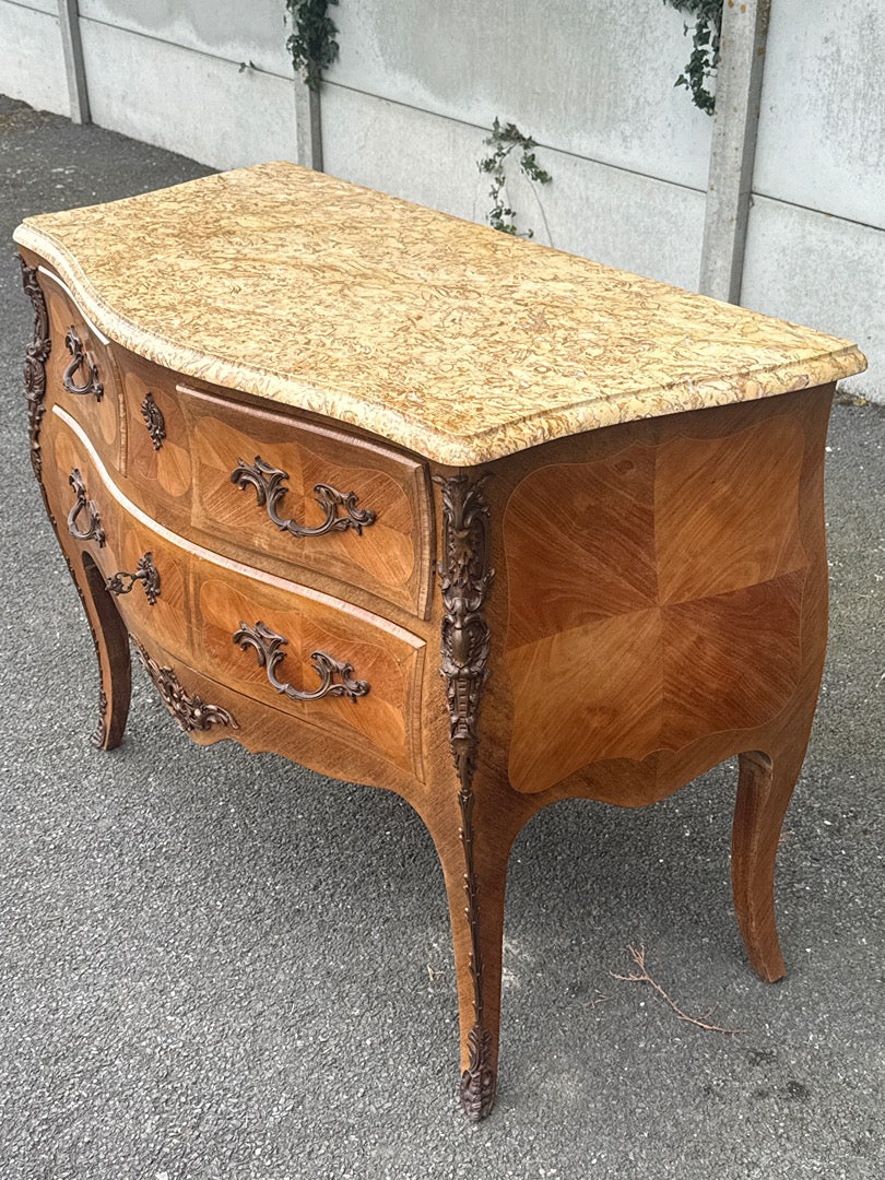 Commode Baroque - Bois Et Marbre - Mobilier - Style Louis Xv