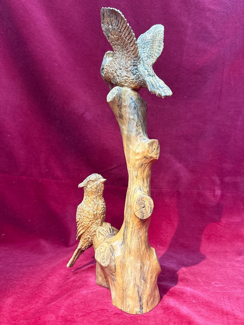 Sculpture oiseaux sur tronc en bois signé Lechat