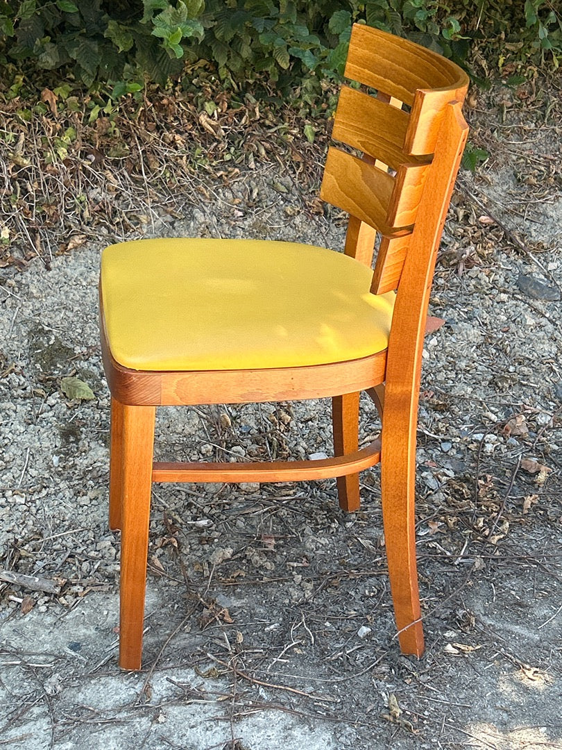 Chaise de bureau – Baumann – Bureau – Bois et skaï jaune