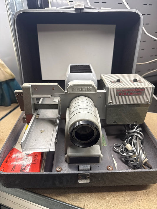 Projecteur diapositives – Malik System Bell & Howell – Électronique – Vintage avec mallette