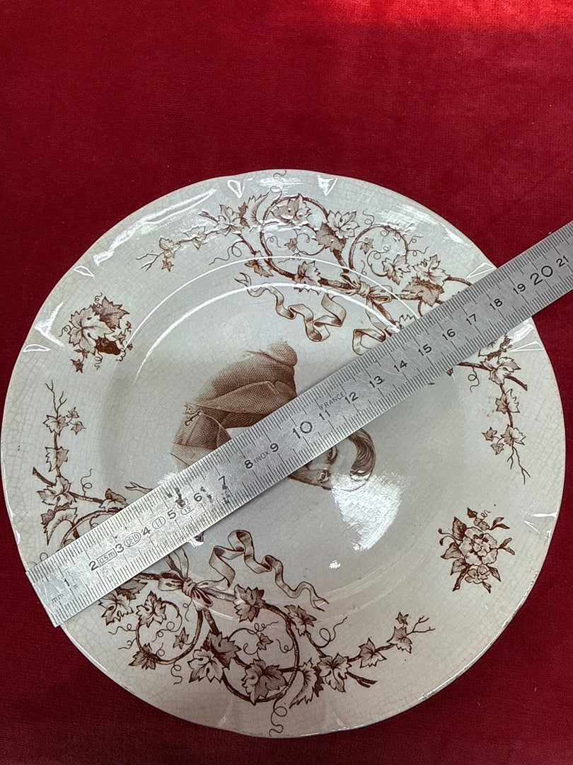 Assiette ancienne portrait homme Louis Xvi Choisy le Roi