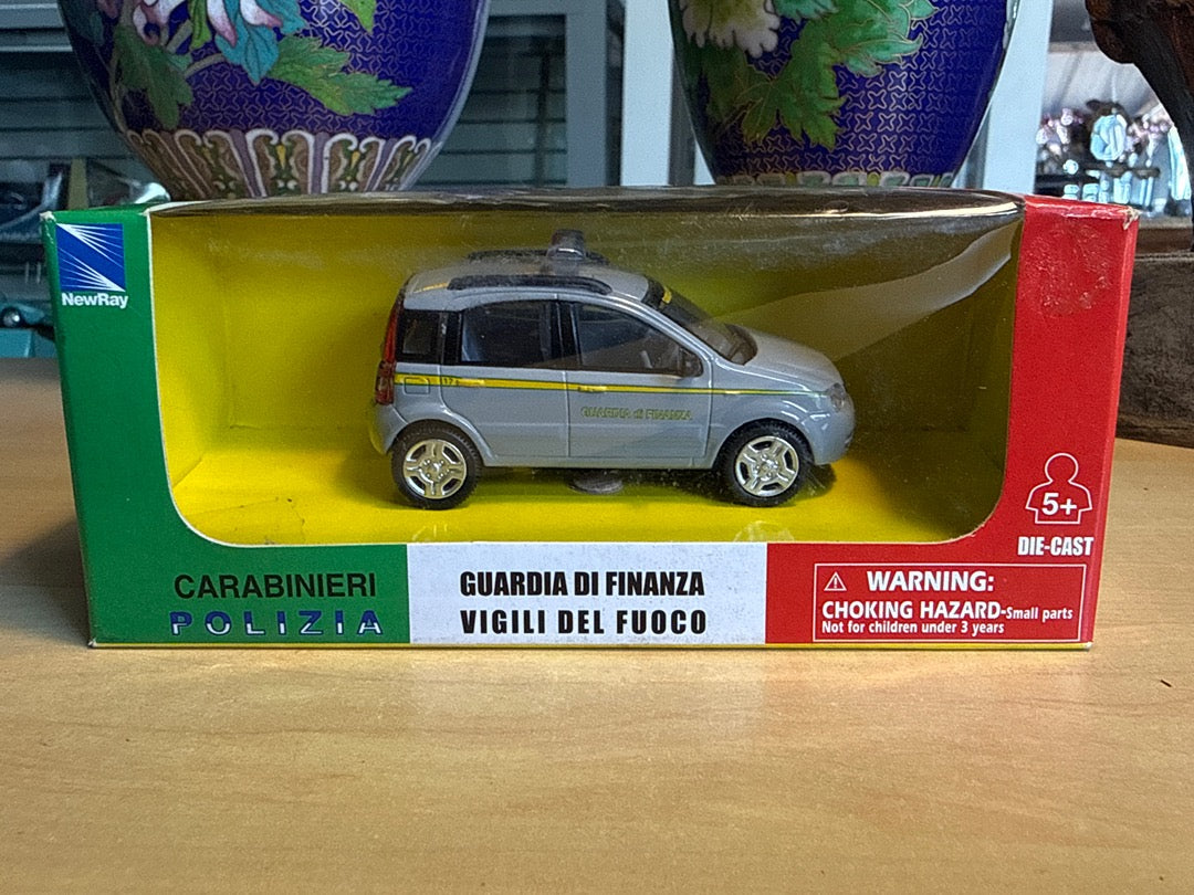 Voiture – Newray Fiat Panda – Jouet – Guardia Finanza