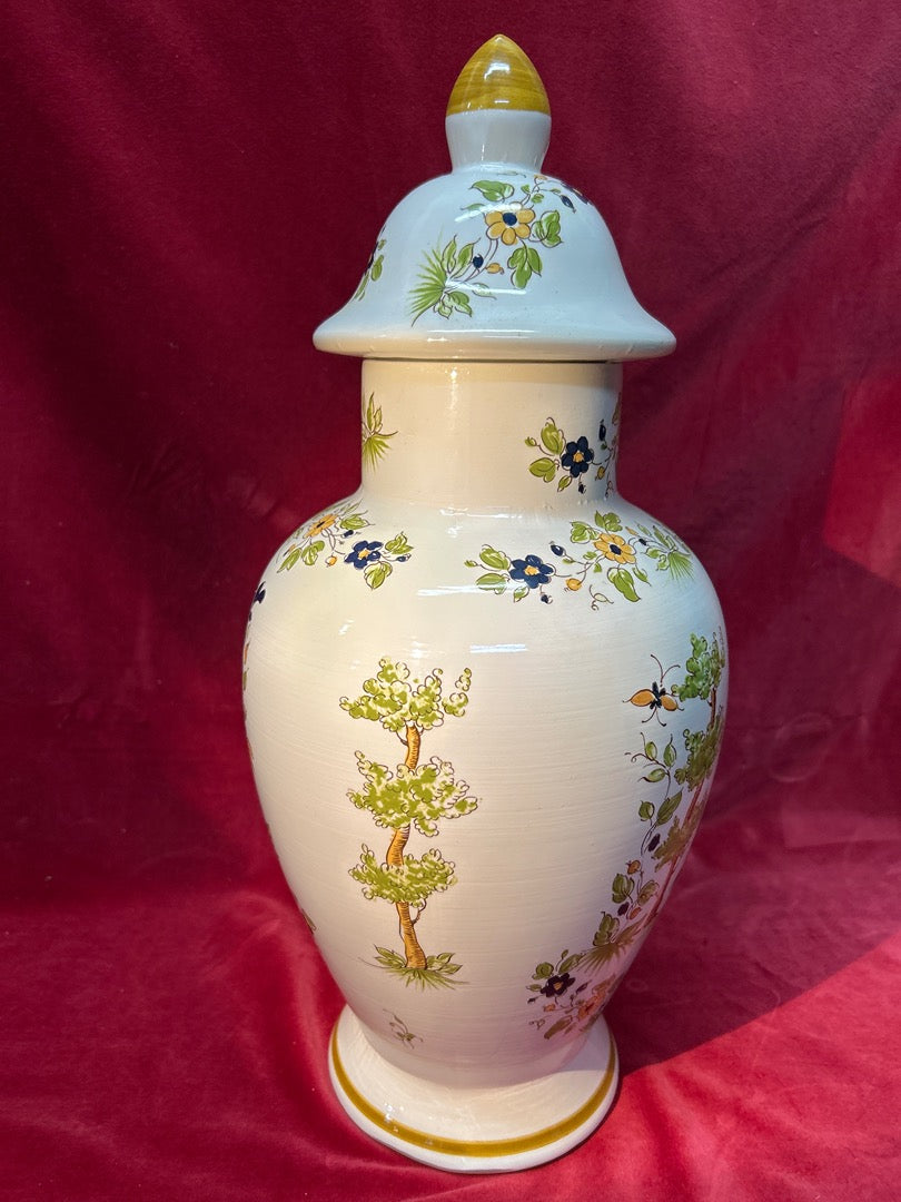 Grand pot couvert en céramique Vieux Moustiers
