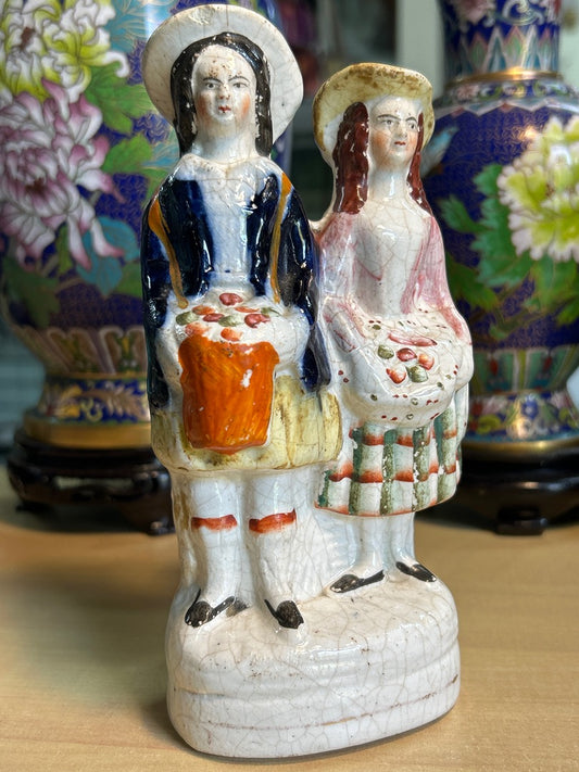 Statuette en céramique – Couple ancien
