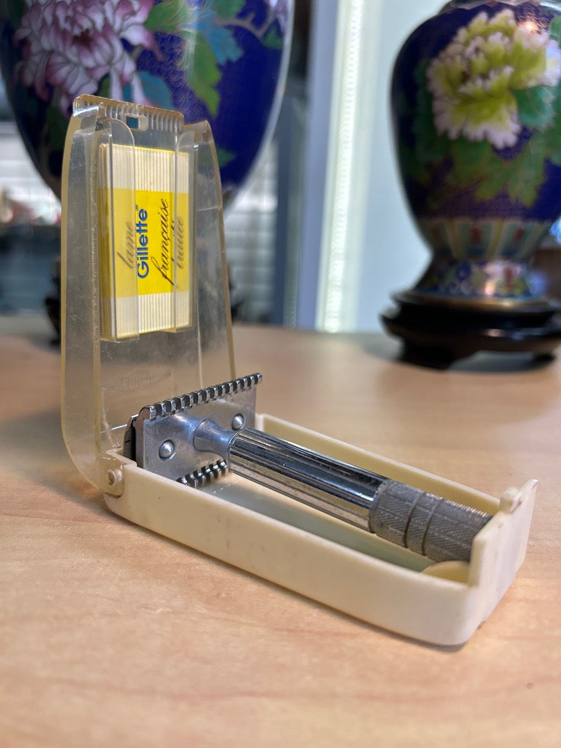 Rasoir de sûreté – Gillette – Rasage – Vintage avec étui