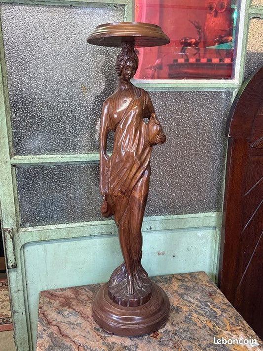 Statue marron – Vintage – Ornement – Femme drapée bois