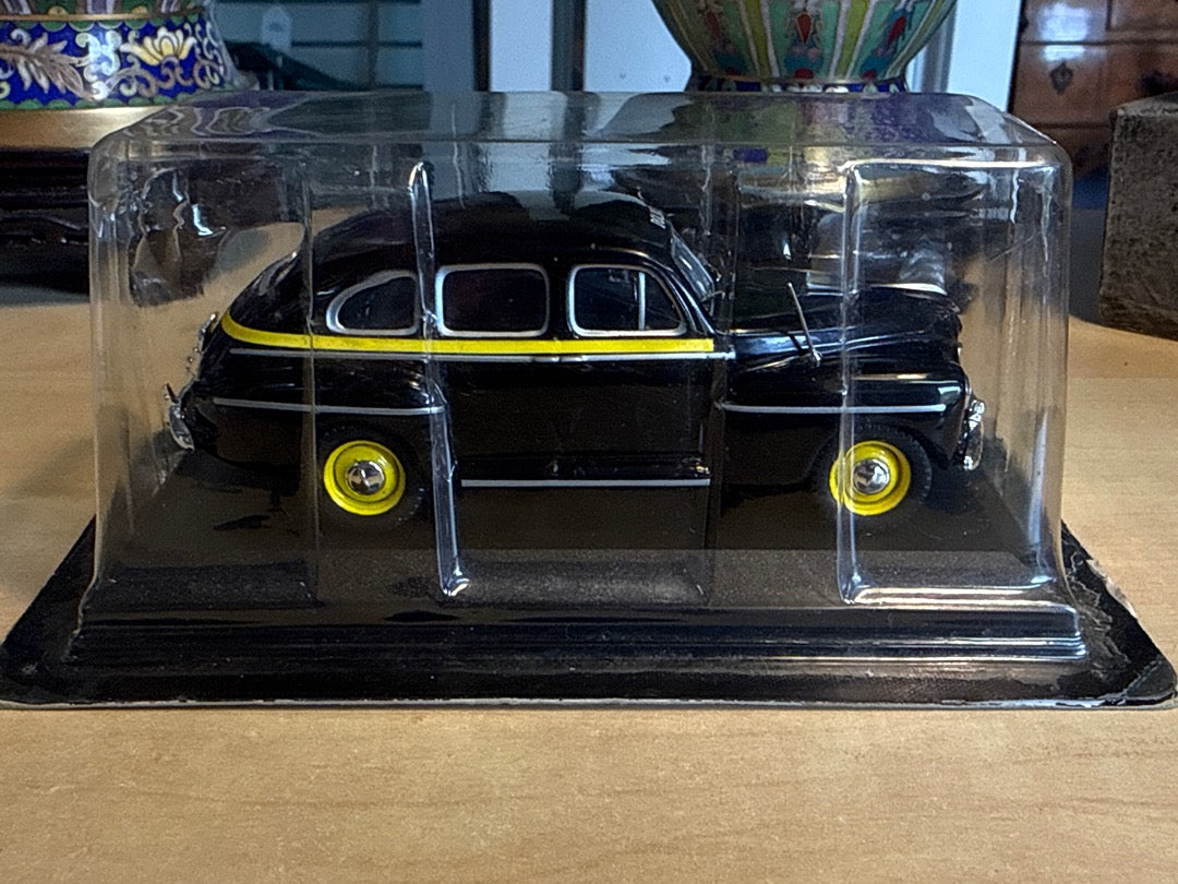 Voiture miniature – Ford Fordor Sedan 1947 – Taxi Dolmus Istanbul noir