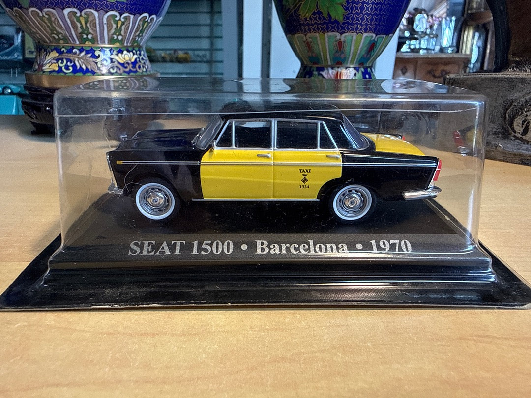 Voiture Miniature – Altaya – Jouet – Seat 1500 Barcelona 1970
