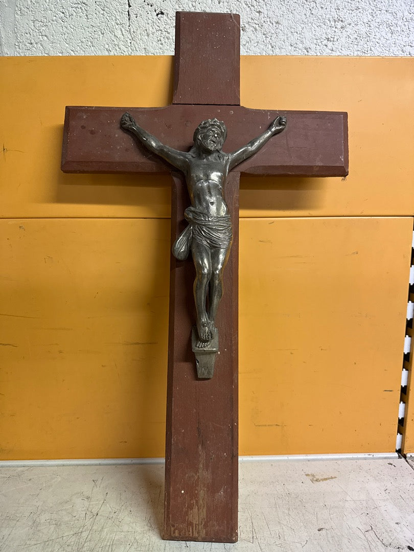 Crucifix – Grand crucifix en bois et métal