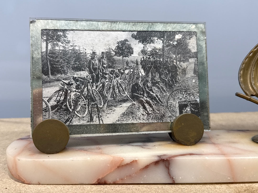Porte-photo En Marbre Avec Voilier En Laiton