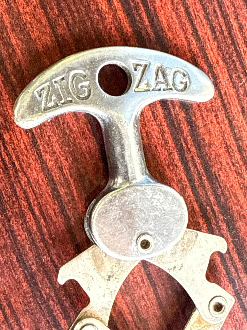 Tire-bouchon – Zig Zag – Bar Tools – Vintage extensible métal