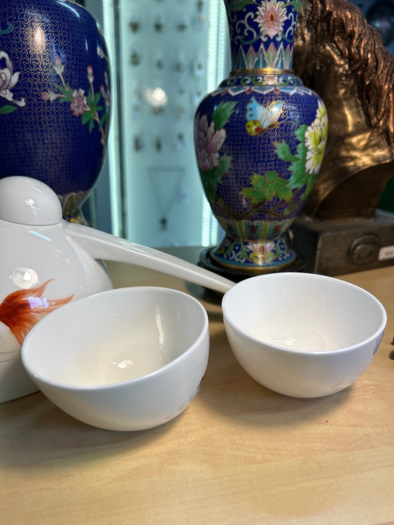 Théière Maycan et 2 tasses porcelaine poissons