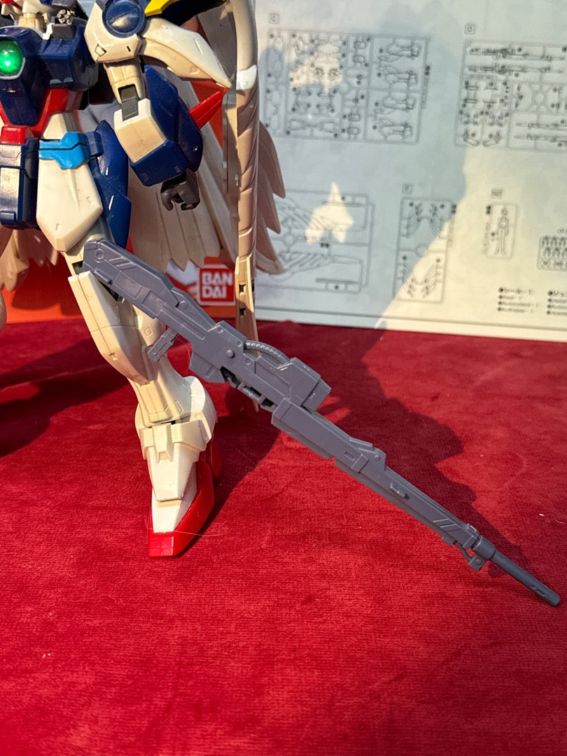 Figurine Wing Gundam Zero Custom Bandai