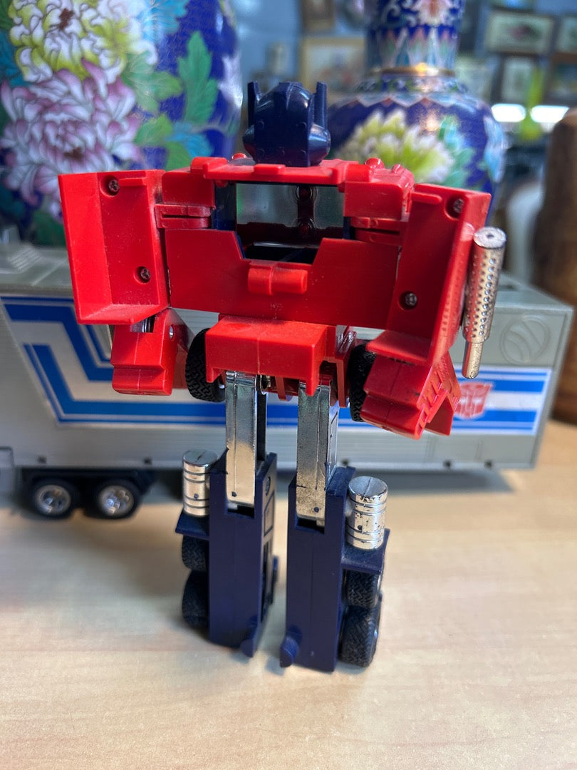Figurine Optimus Prime Transformers Takara 1980 1987 G1