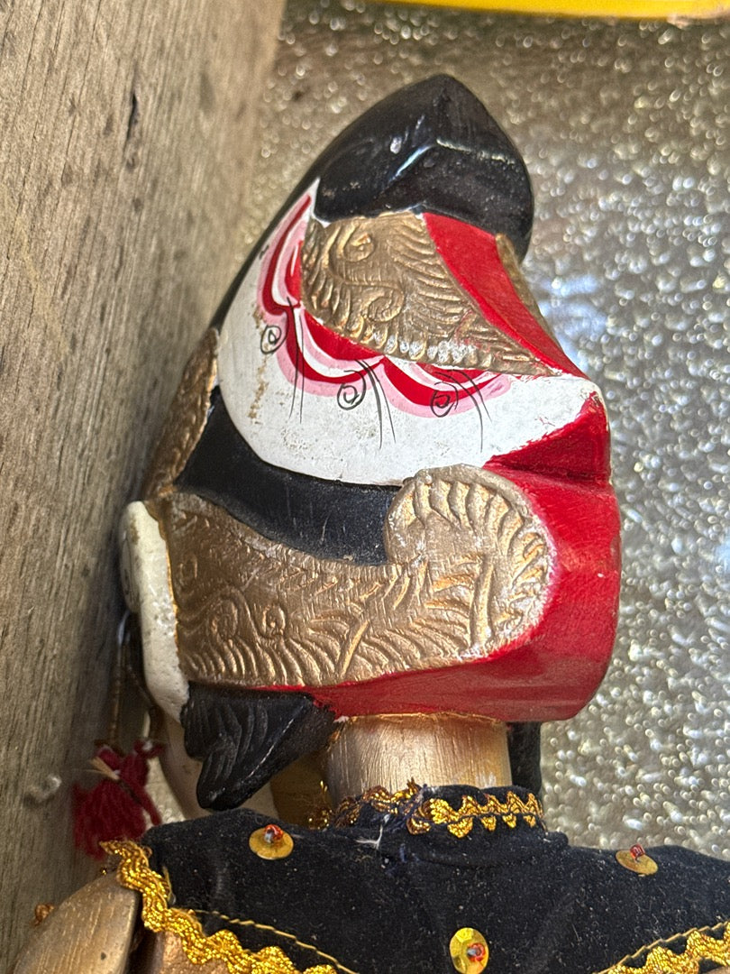 Marionnette Wayang Golek – Indonésie – Décoration – Bois Peint