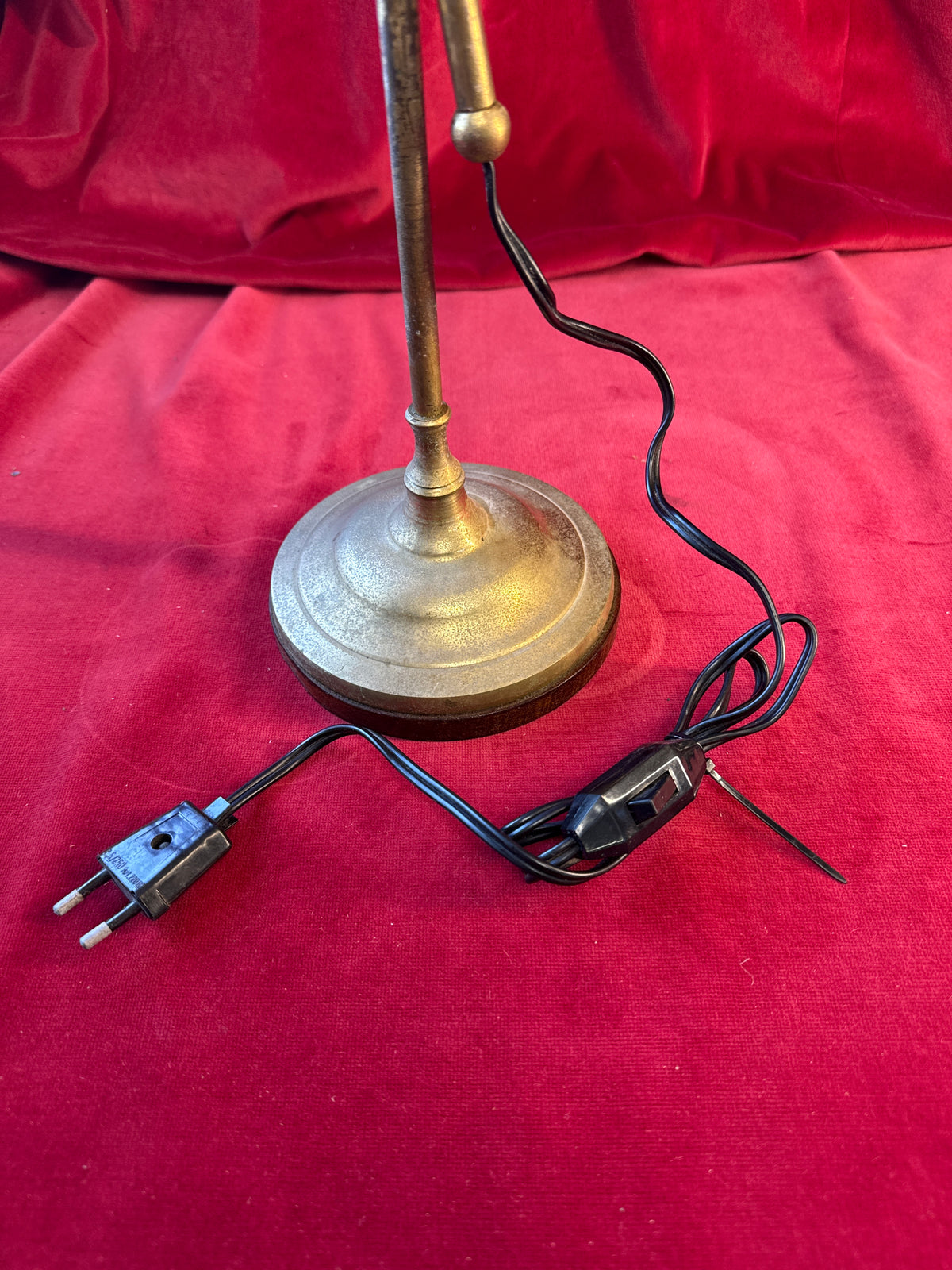 Lampe de bureau col de cygne en métal doré, sans tulipe