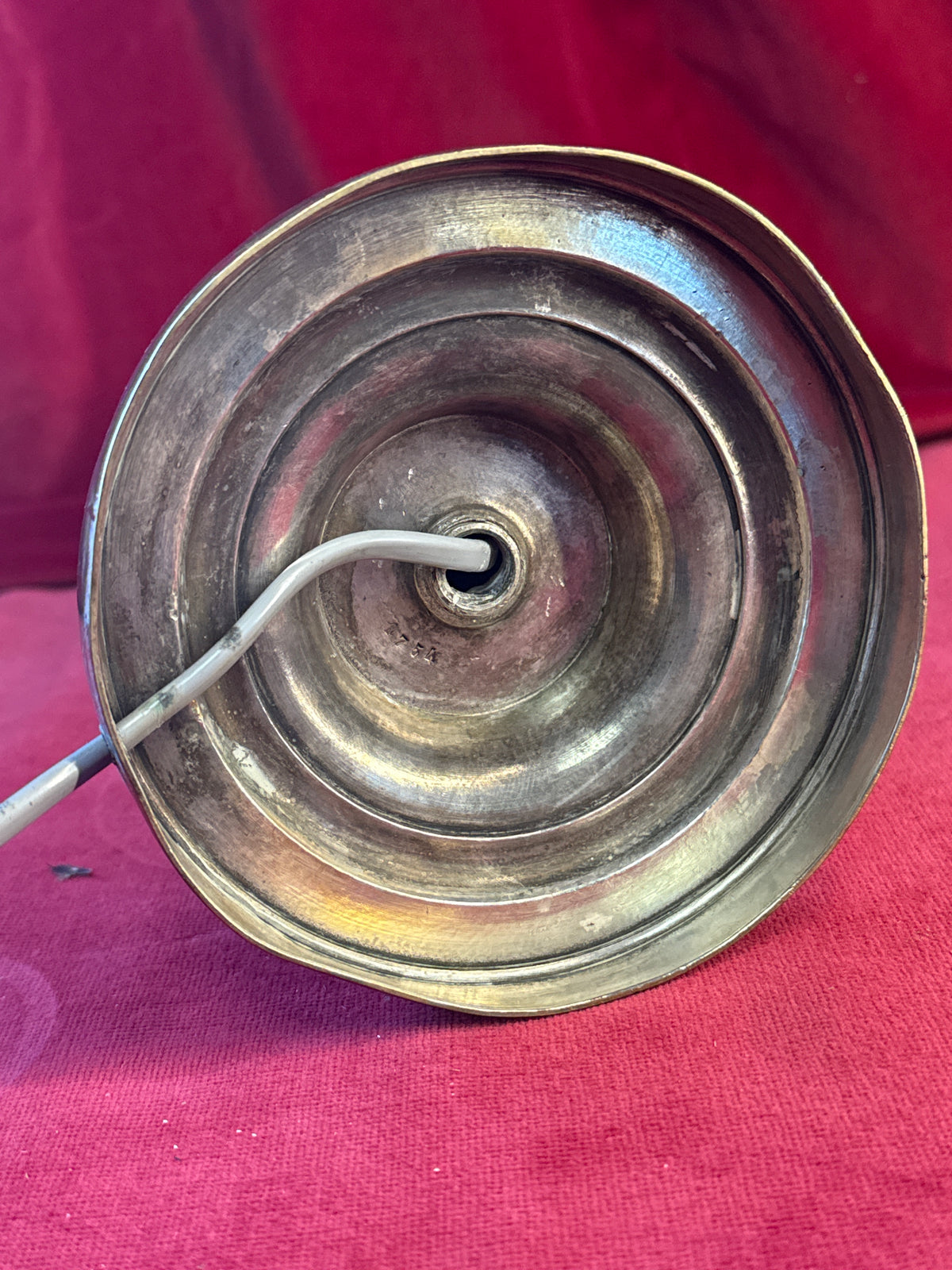 Lampe à poser colonne en métal et abat-jour plissé crème