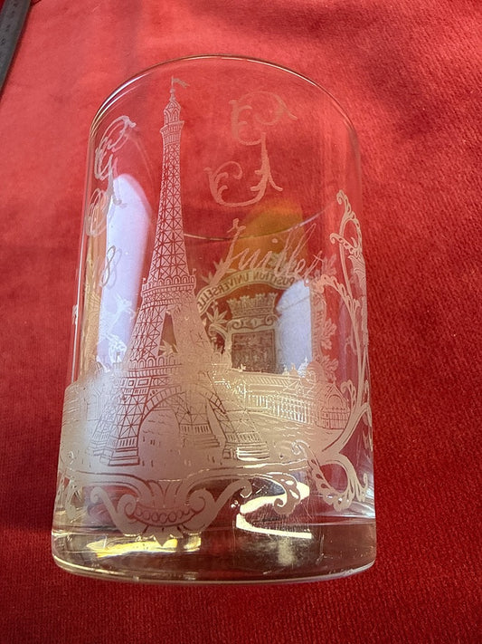 Gobelet gravé souvenir de l’Exposition universelle de Paris 1889