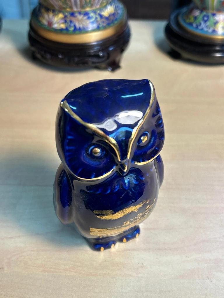 Statuette sculpté Chouette / Hibou en porcelaine bleue décor doré Nerja Costa Del Sol