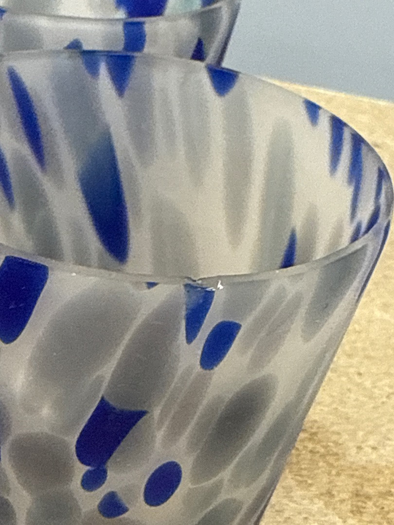Gobelets – Art de la table – Verre moucheté bleu
